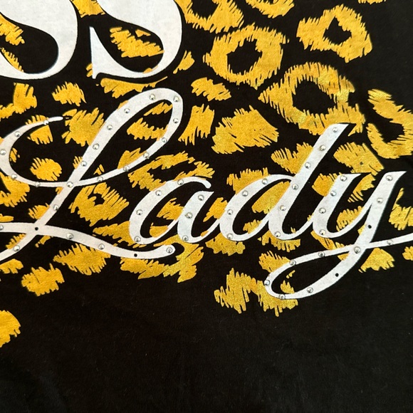 Black Boss Lady Graphic Tee P2P 22.5 - Picture 5 of 5